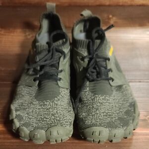 Men's Olive Athletic Shoes